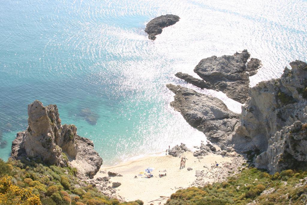 A Turri Hotel Capo Vaticano Eksteriør billede