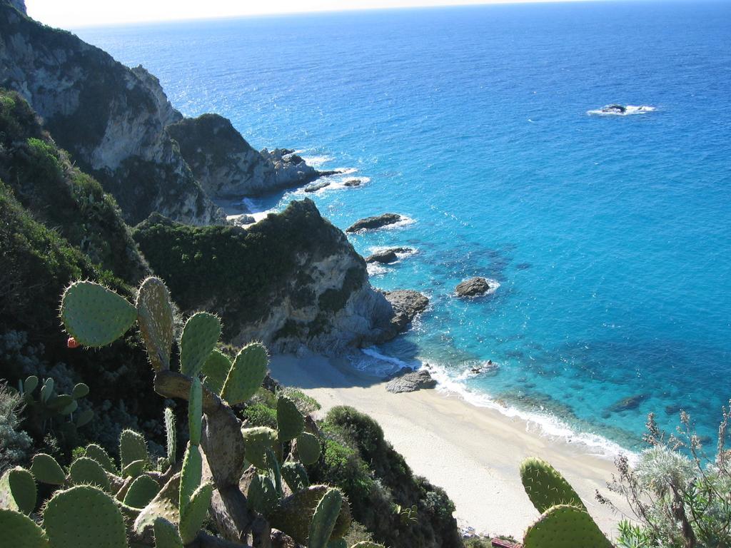 A Turri Hotel Capo Vaticano Eksteriør billede