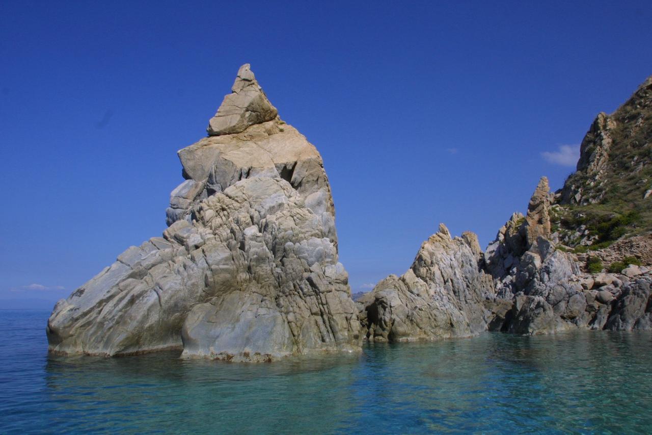 A Turri Hotel Capo Vaticano Eksteriør billede