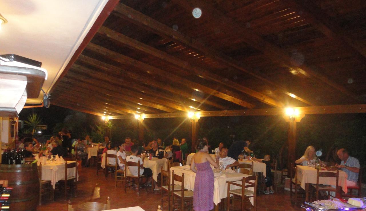 A Turri Hotel Capo Vaticano Eksteriør billede