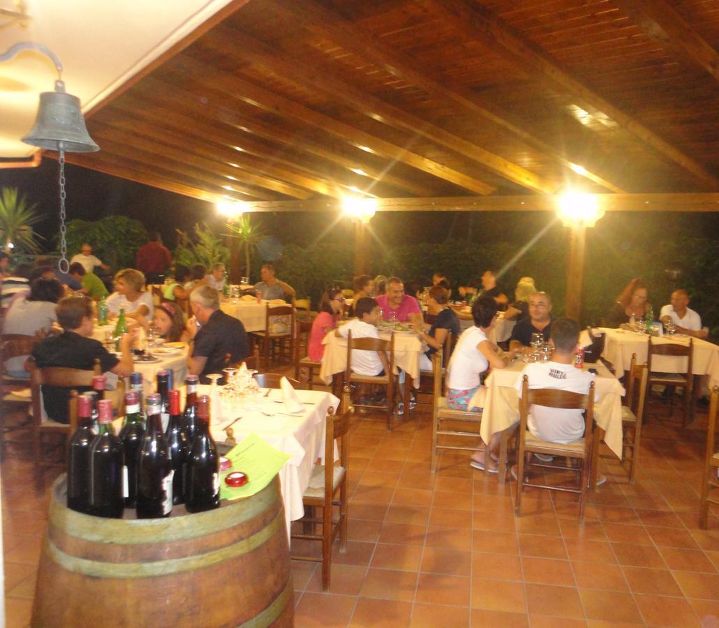 A Turri Hotel Capo Vaticano Eksteriør billede